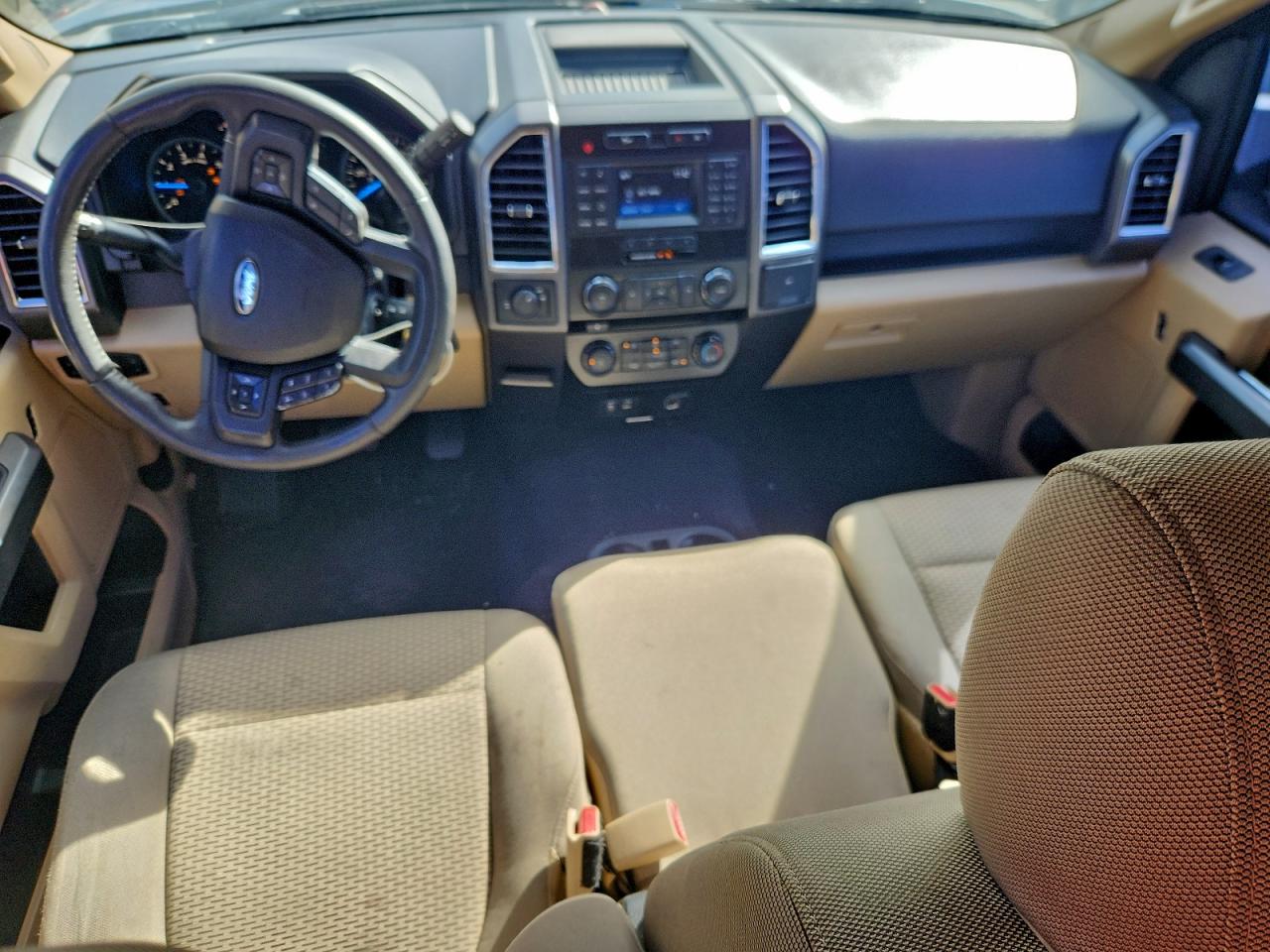 FORD F-150 SUPER CAB