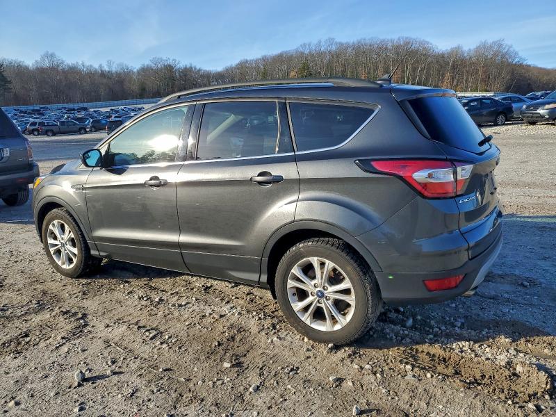 2018 FORD ESCAPE SE #3301682645