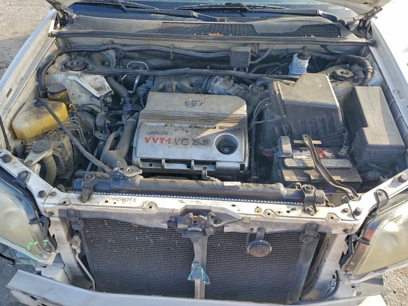 2004 TOYOTA HIGHLANDER #3304812643