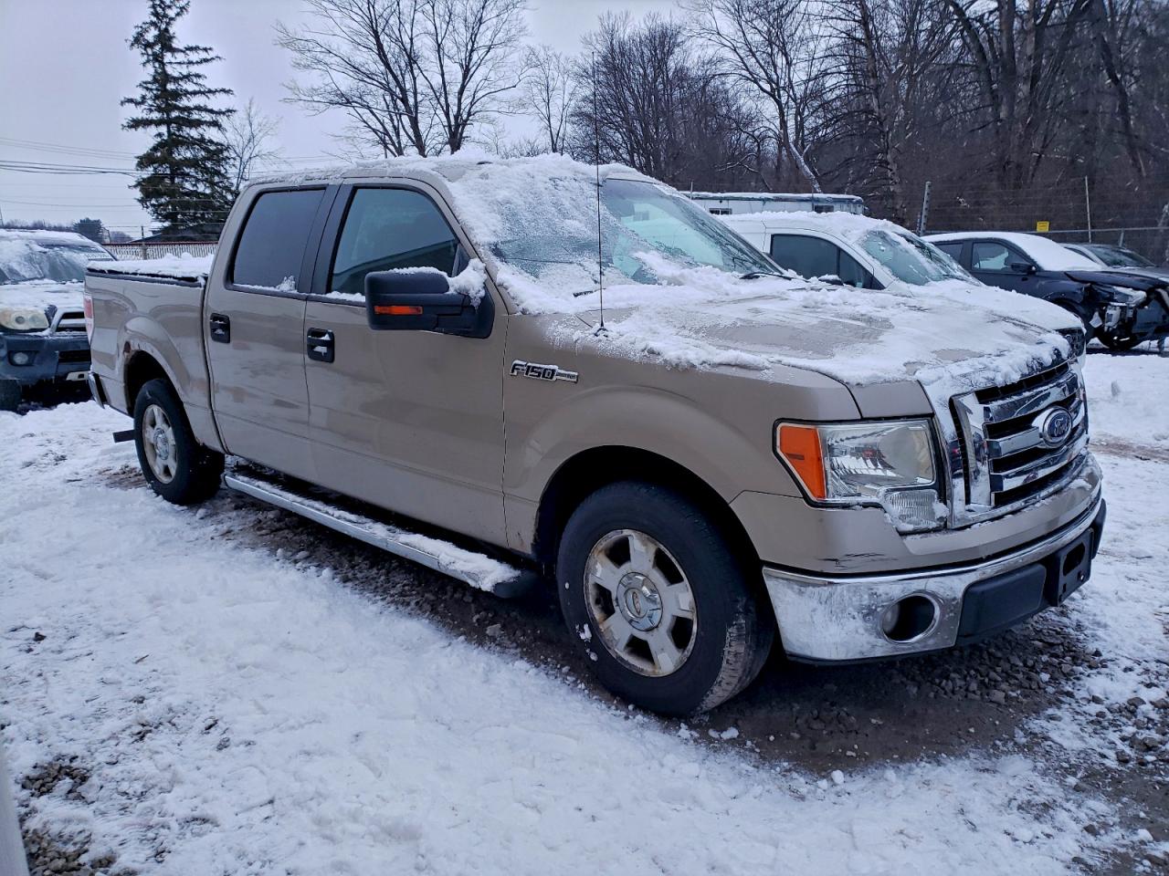 FORD F-150 SUPERCREW