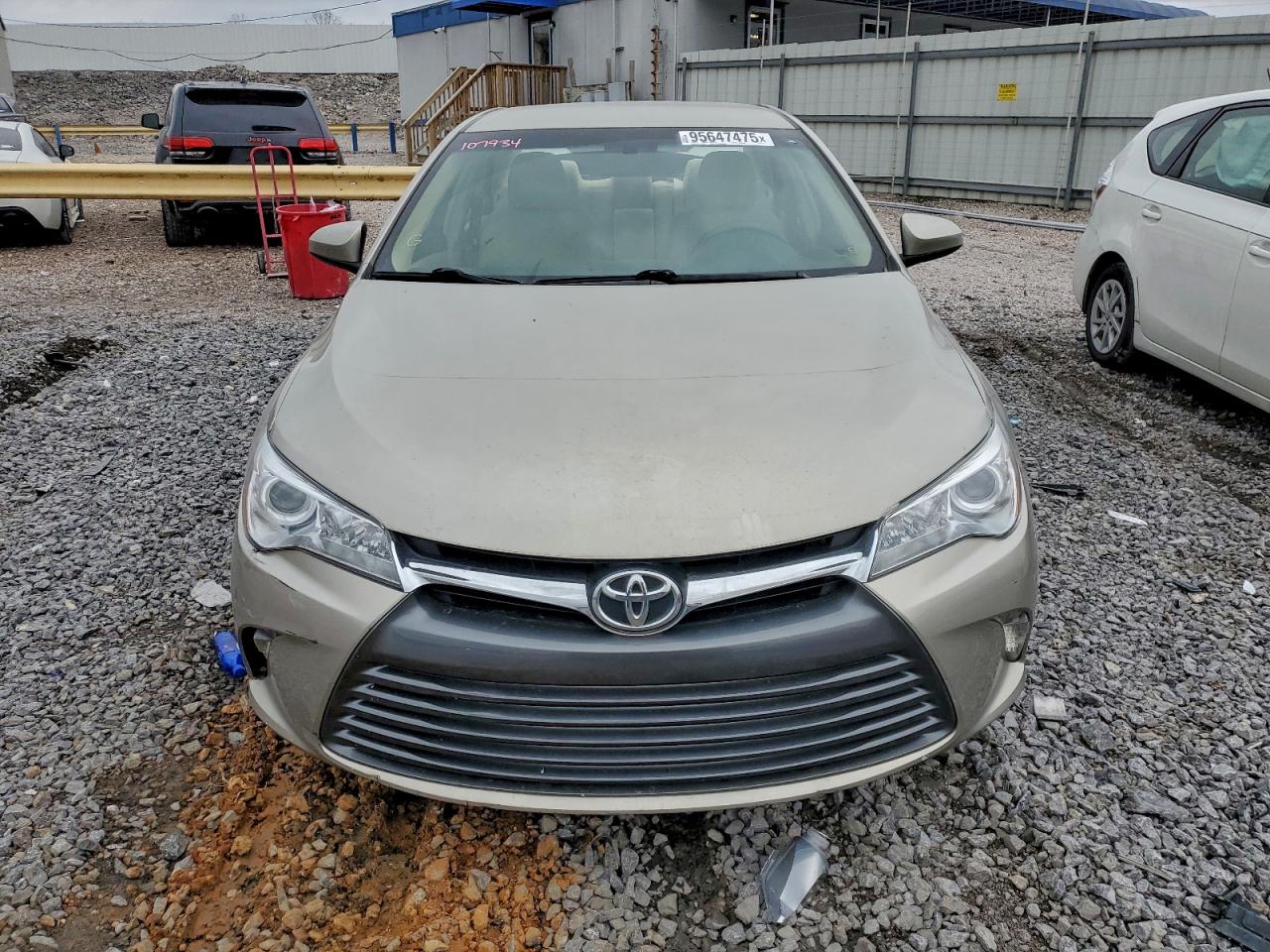 Lot #3311703232 2017 TOYOTA CAMRY LE