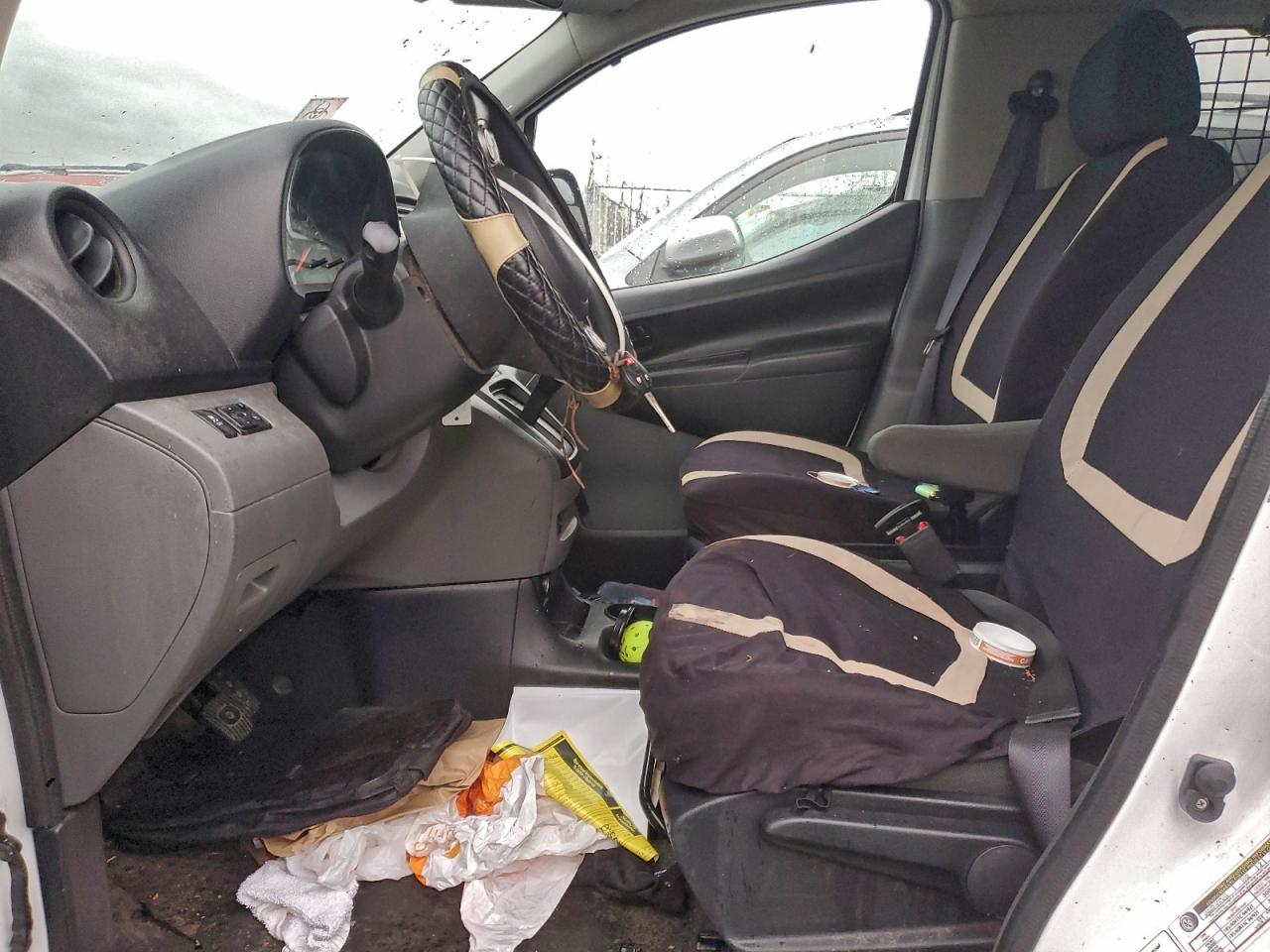 CHEVROLET EXPRESS LT