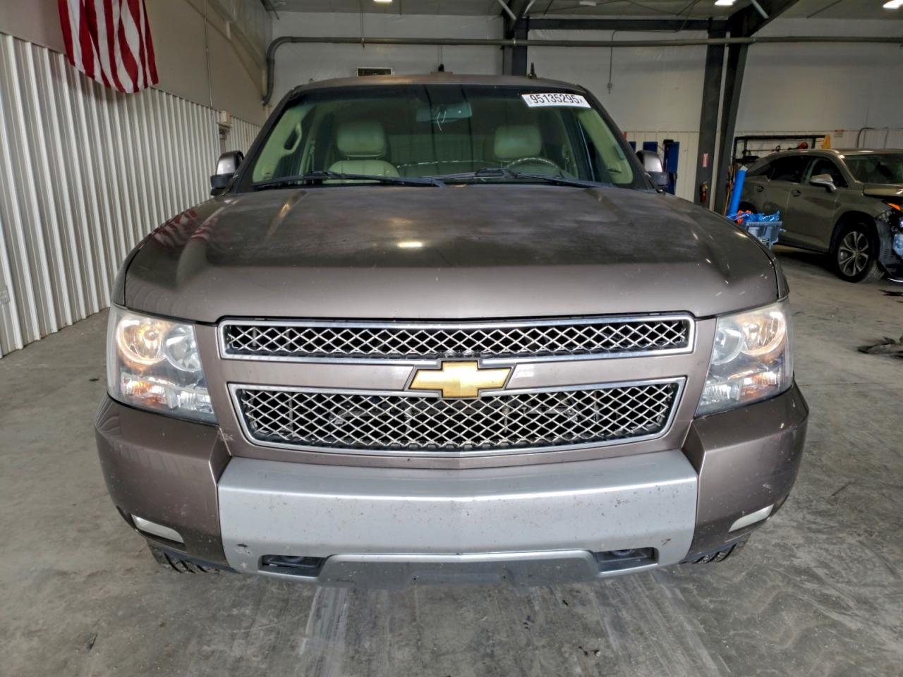 CHEVROLET TAHOE C1500 LT