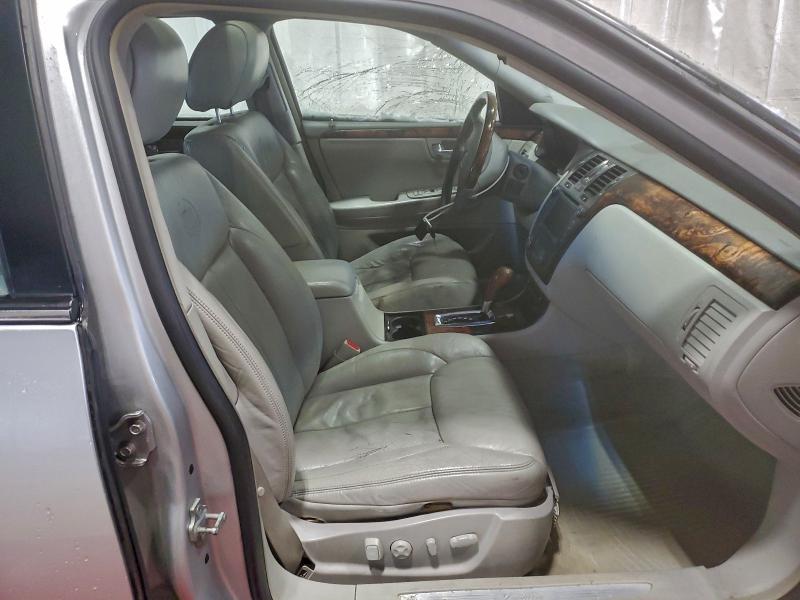 2011 CADILLAC DTS PREMIU #3302759433