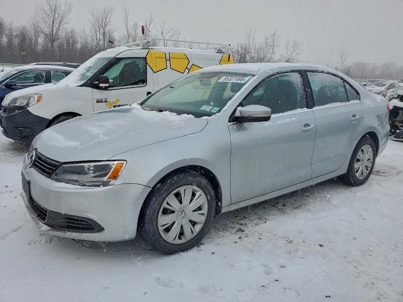 2013 VOLKSWAGEN JETTA SE #3305309315