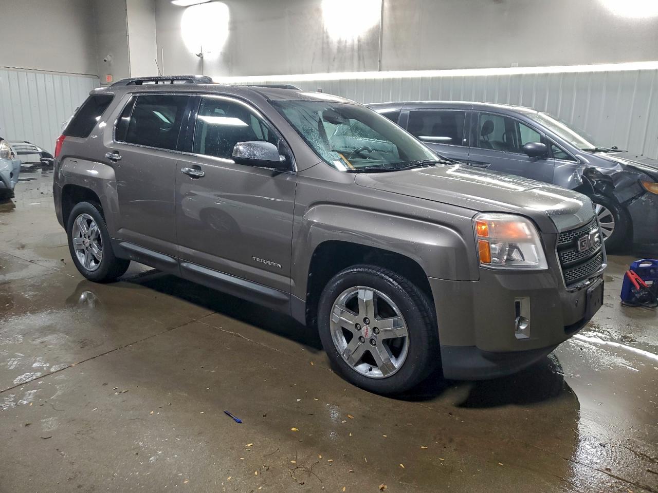 GMC TERRAIN SLT