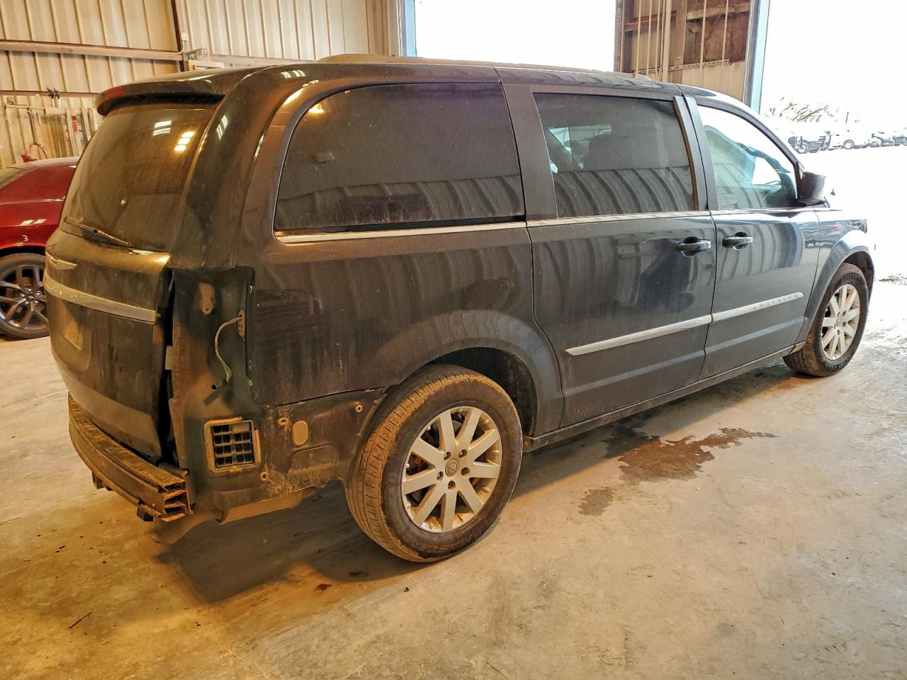 CHRYSLER TOWN & COUNTRY TOURING