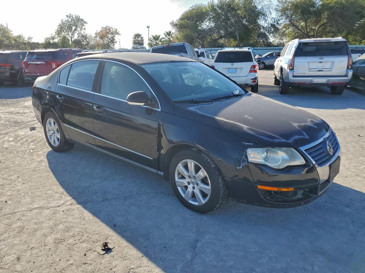 Lot #3315943091 2008 VOLKSWAGEN PASSAT TUR