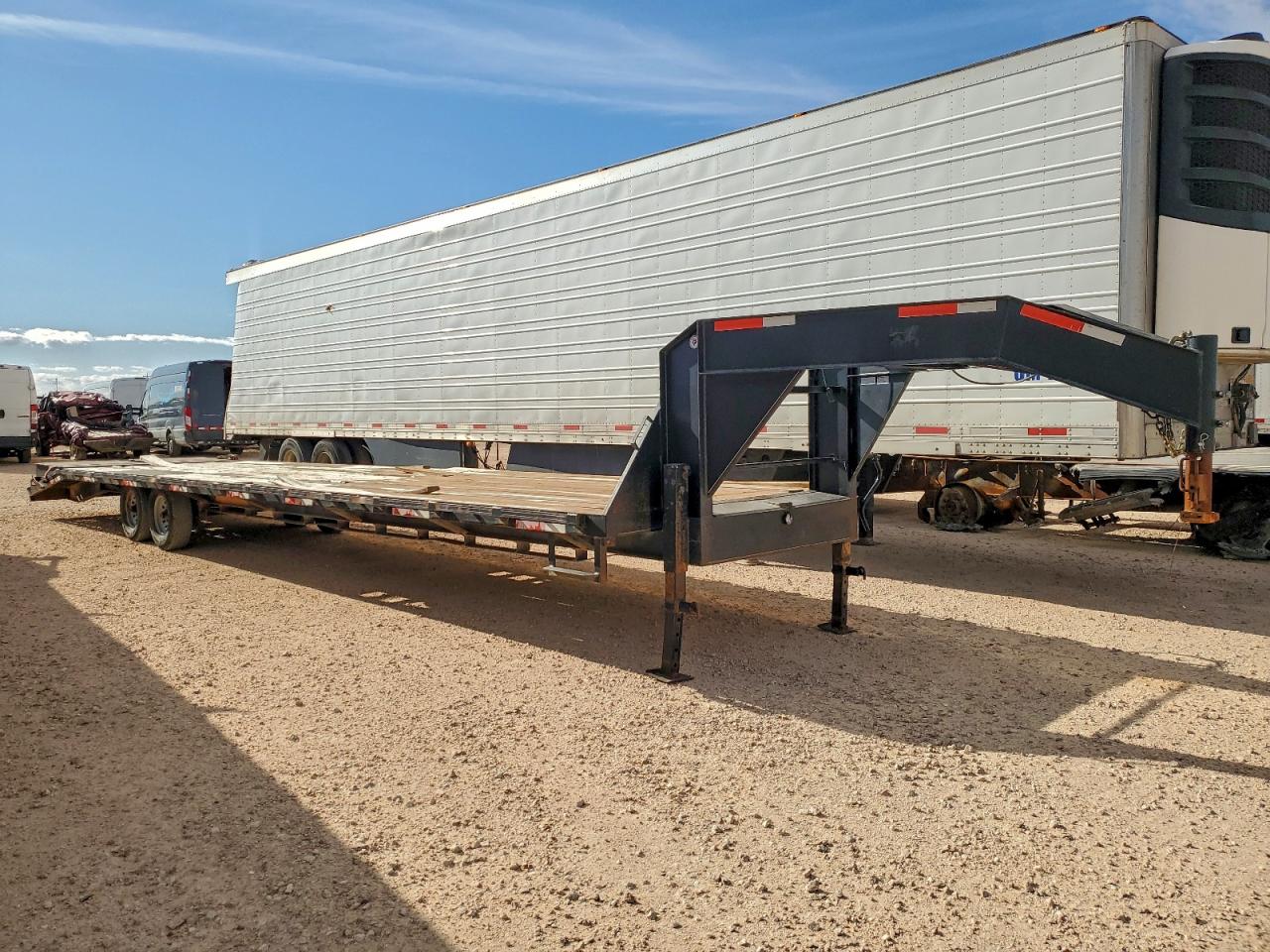 Lot #3317806090 2022 MP CUSTOMS UNKNOWN