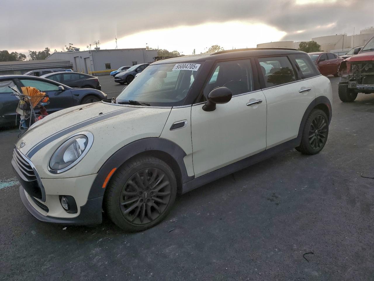 MINI COOPER CLUBMAN