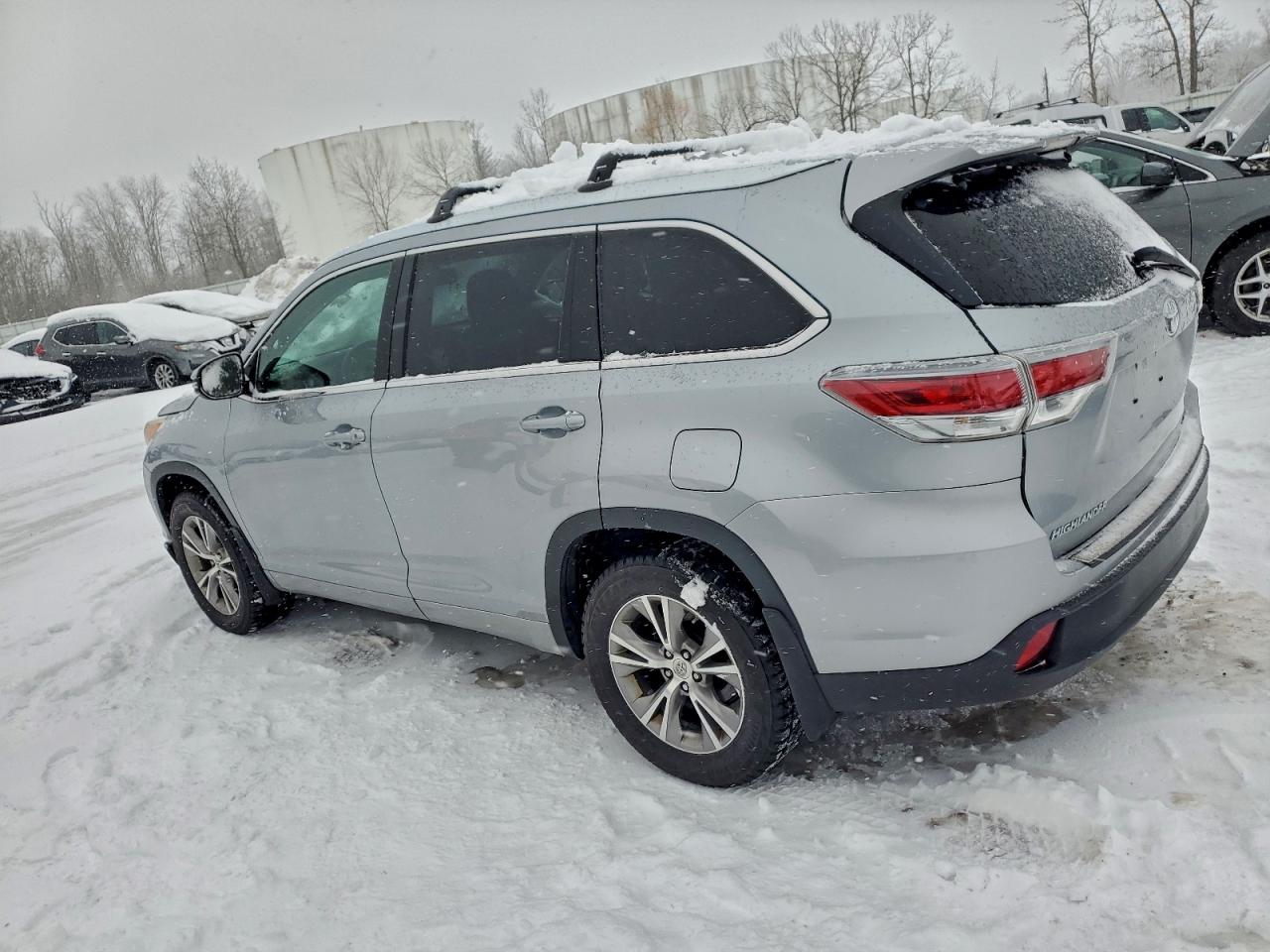 TOYOTA HIGHLANDER XLE