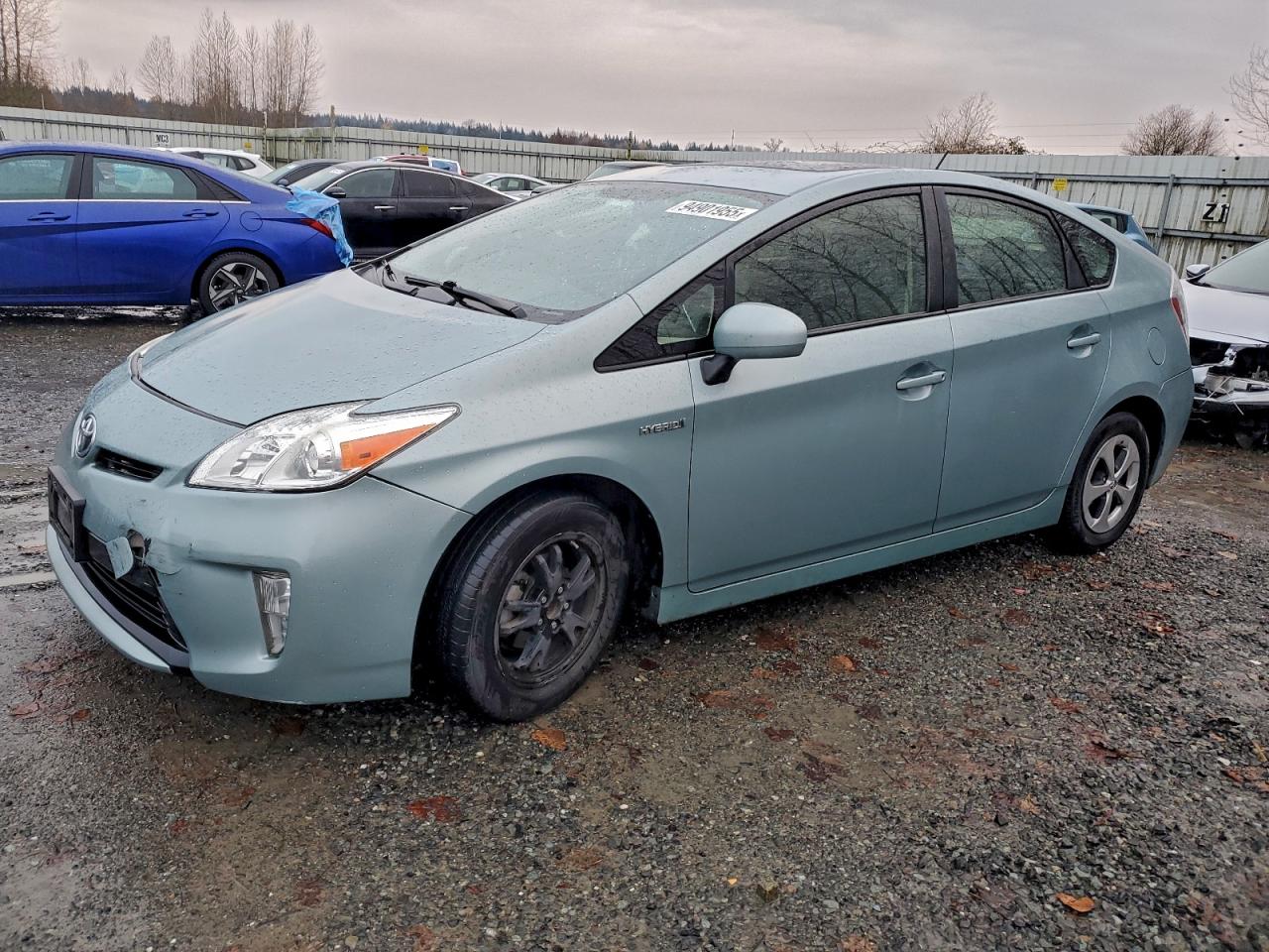 TOYOTA PRIUS