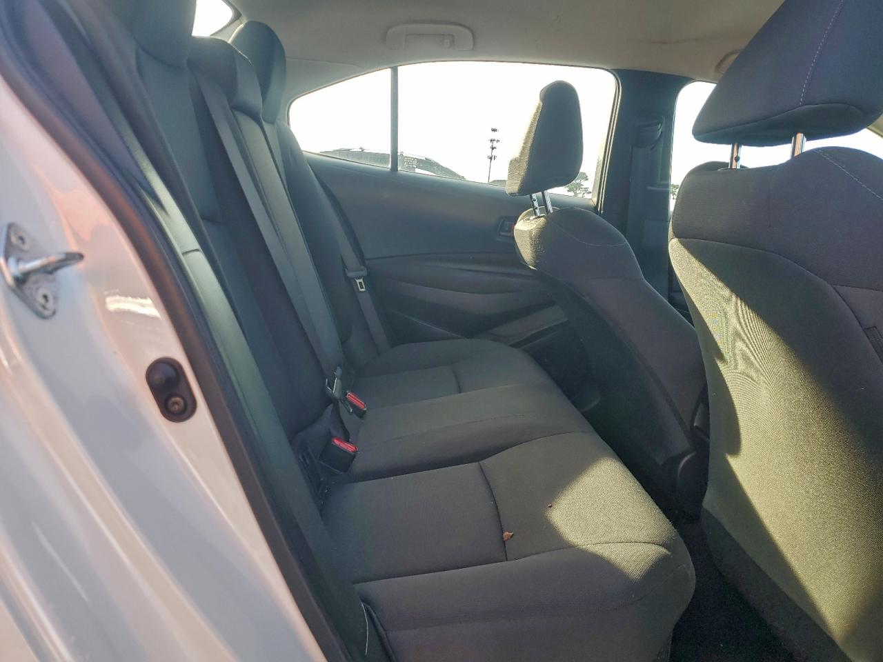 Lot #3315888133 2022 TOYOTA COROLLA LE