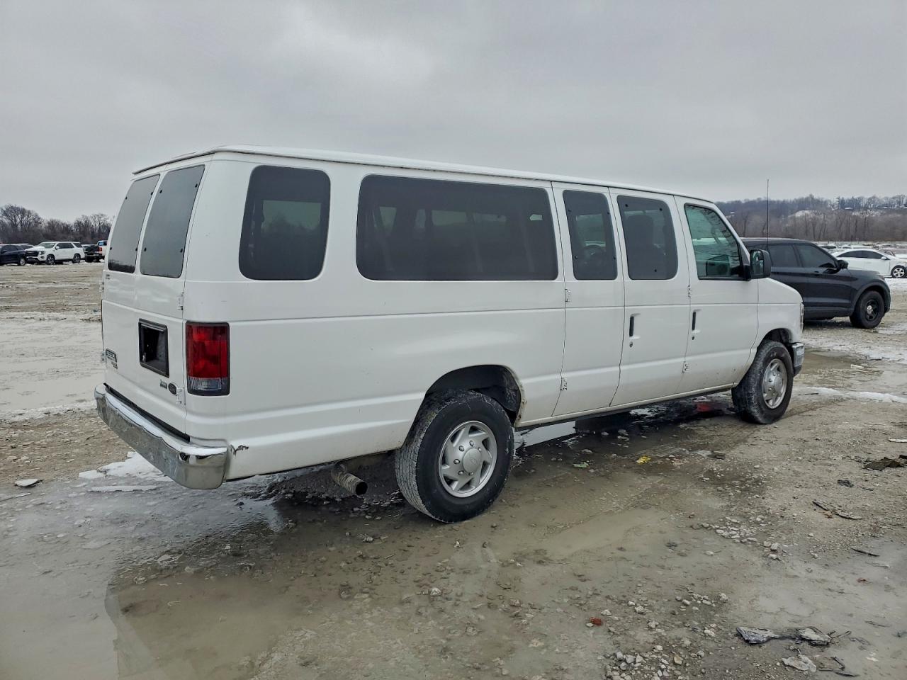 FORD ECONOLINE E350 SUPER DUTY WAGON