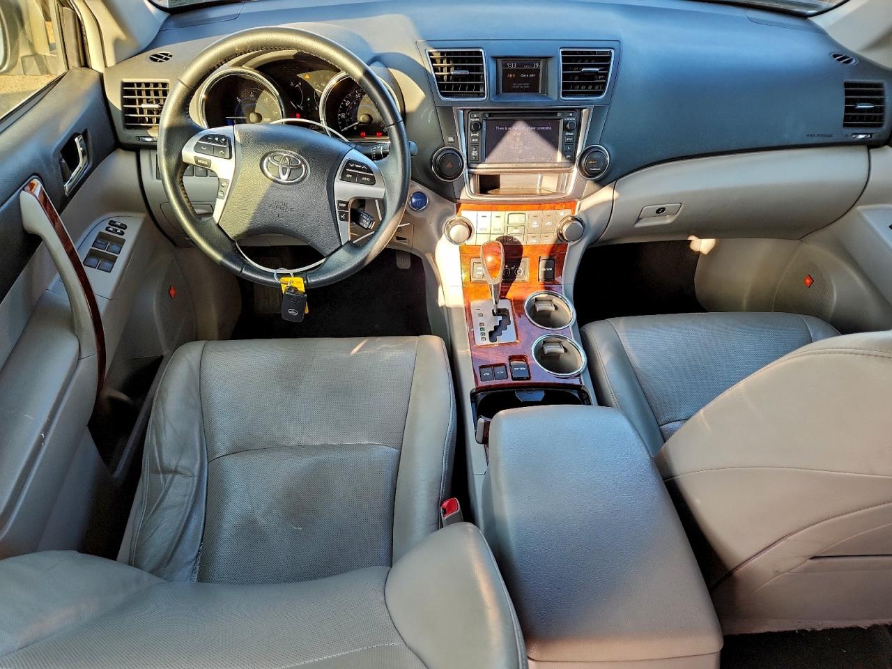 TOYOTA HIGHLANDER HYBRID LIMITED