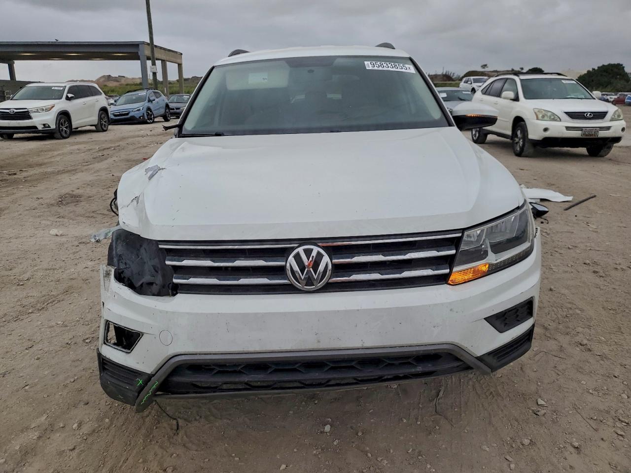 VOLKSWAGEN TIGUAN S