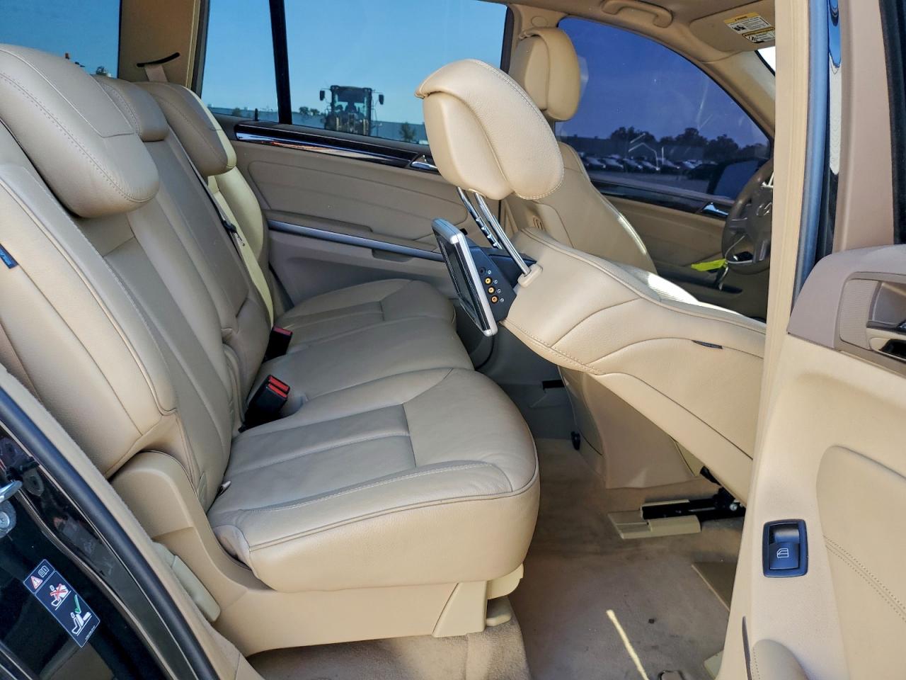 MERCEDES-BENZ GL-CLASS 550 4MATIC