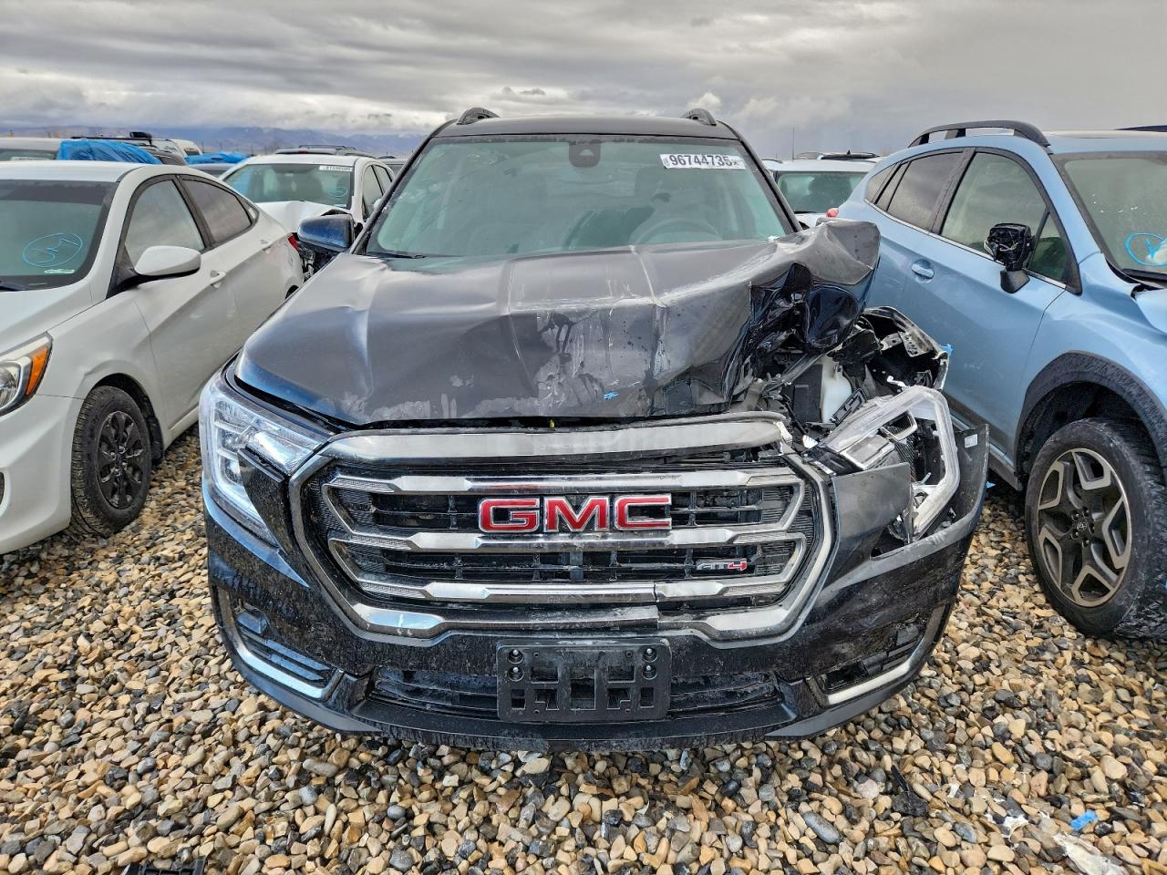 Lot #3318158381 2023 GMC TERRAIN AT