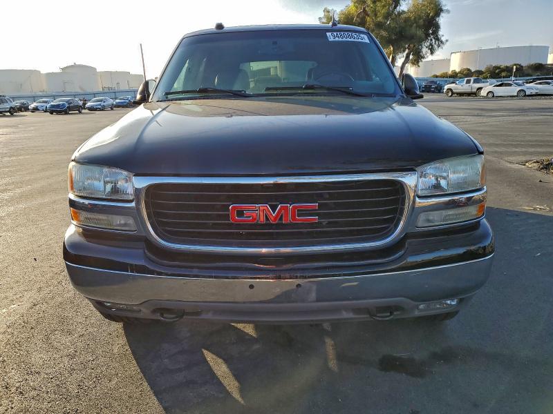 2004 GMC YUKON #3304714950