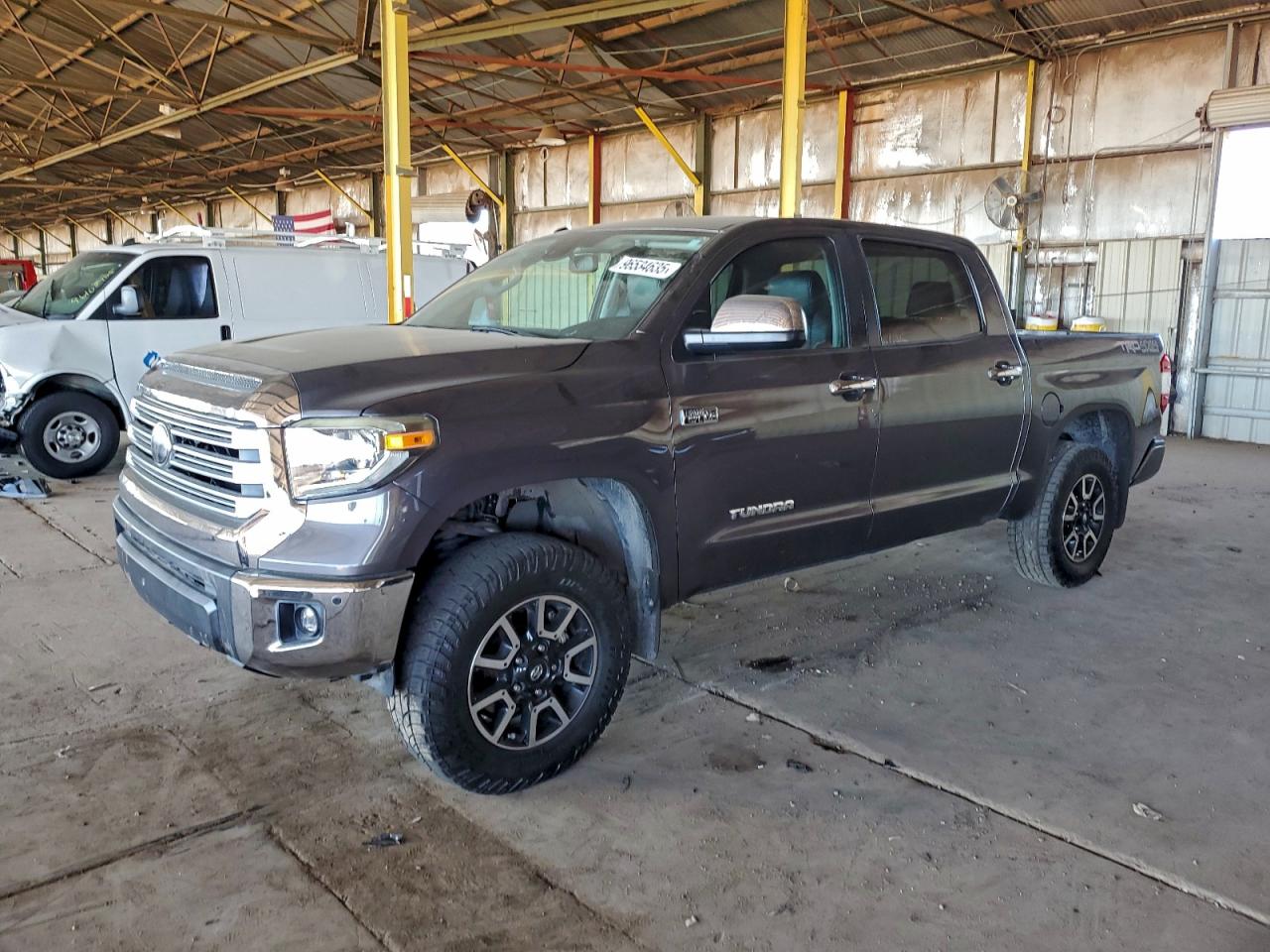 TOYOTA TUNDRA CREWMAX LIMITED