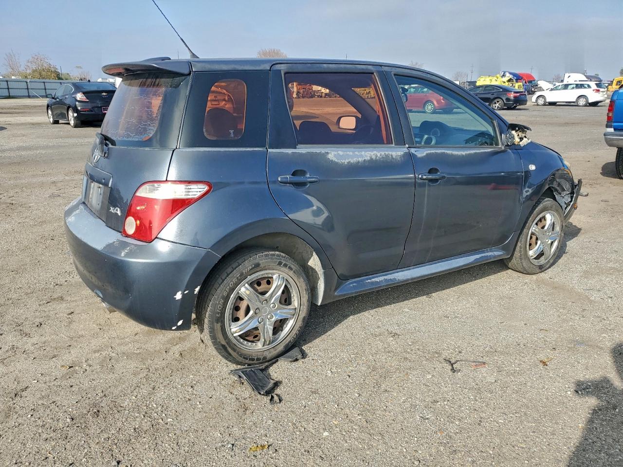 Lot #3302929641 2006 TOYOTA SCION XA