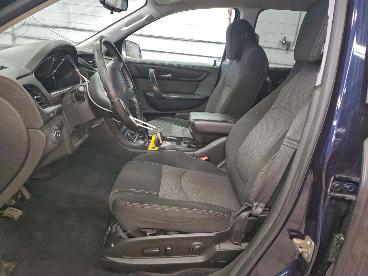 CHEVROLET TRAVERSE LT