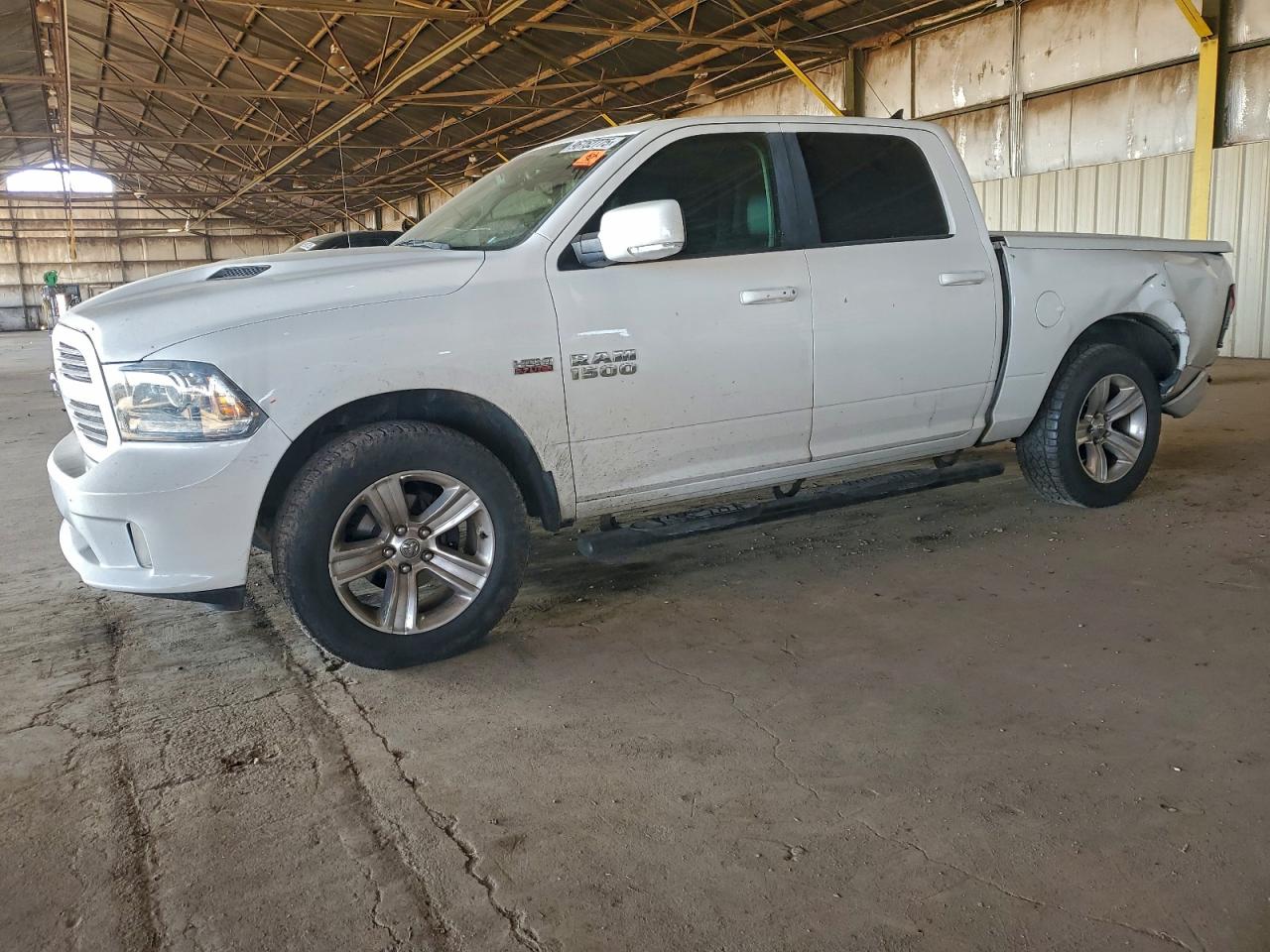 RAM 1500 SPORT