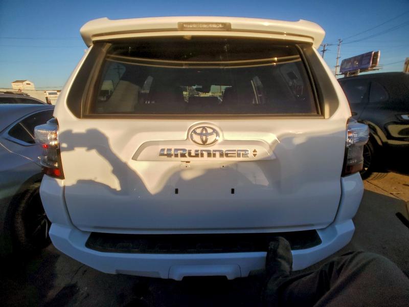 2022 TOYOTA 4RUNNER SR #3305289334