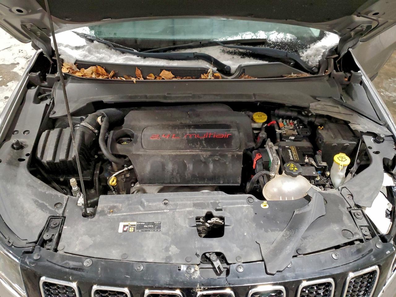 Lot #3302909055 2018 JEEP COMPASS LI