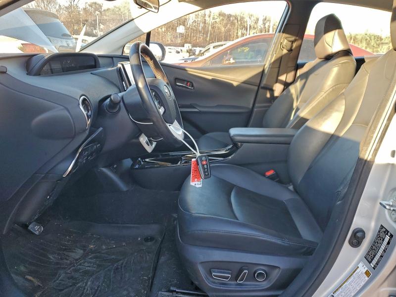 2017 TOYOTA PRIUS PRIM #3312425616