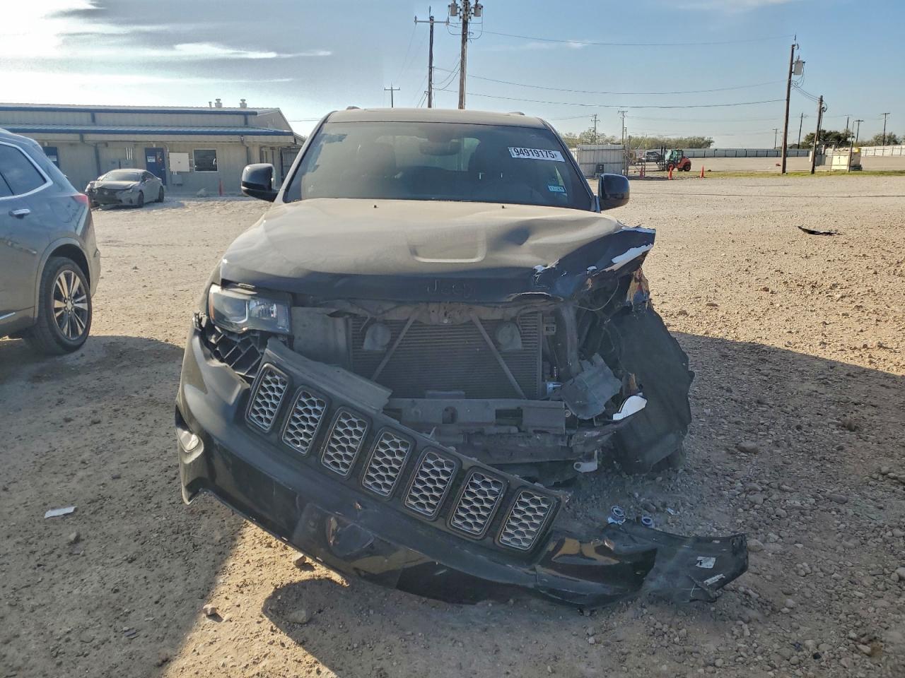 JEEP GRAND CHEROKEE LAREDO