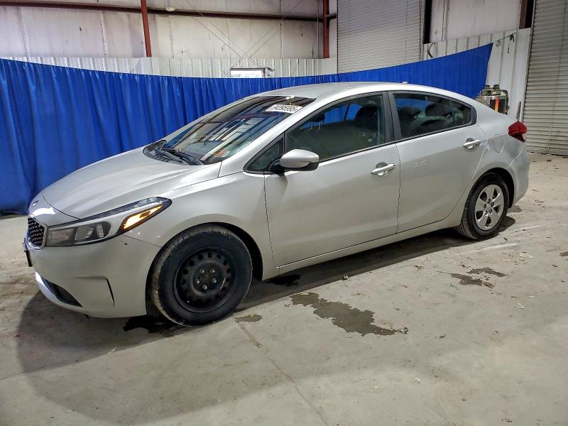 2017 KIA FORTE LX #3310371983