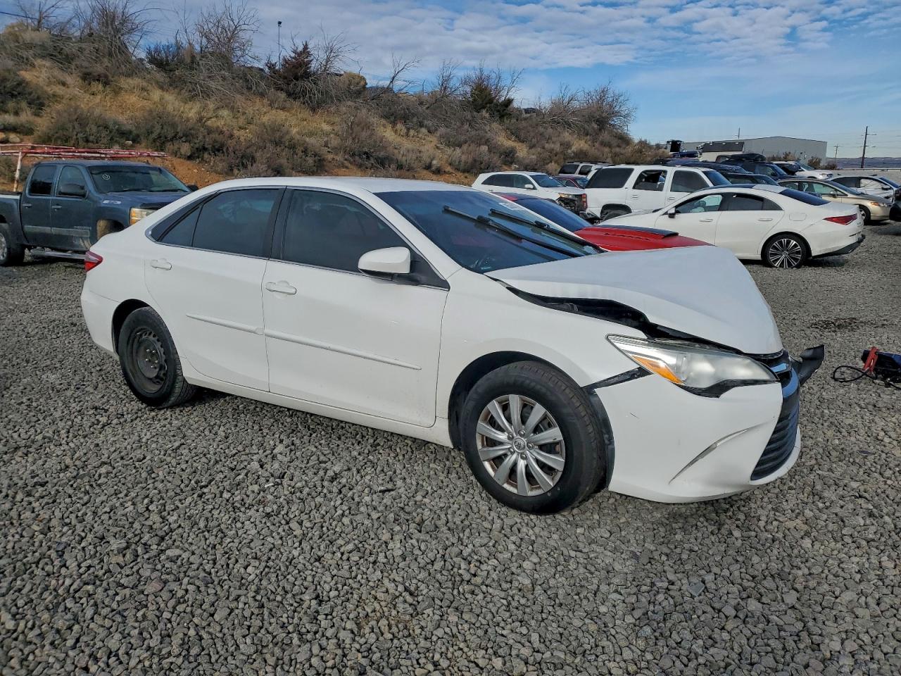 TOYOTA CAMRY LE