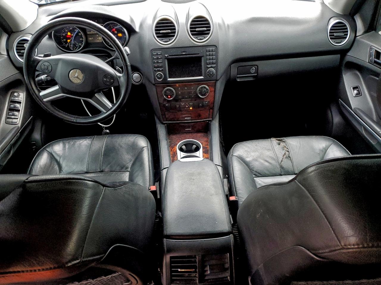 MERCEDES-BENZ M-CLASS 550 4MATIC