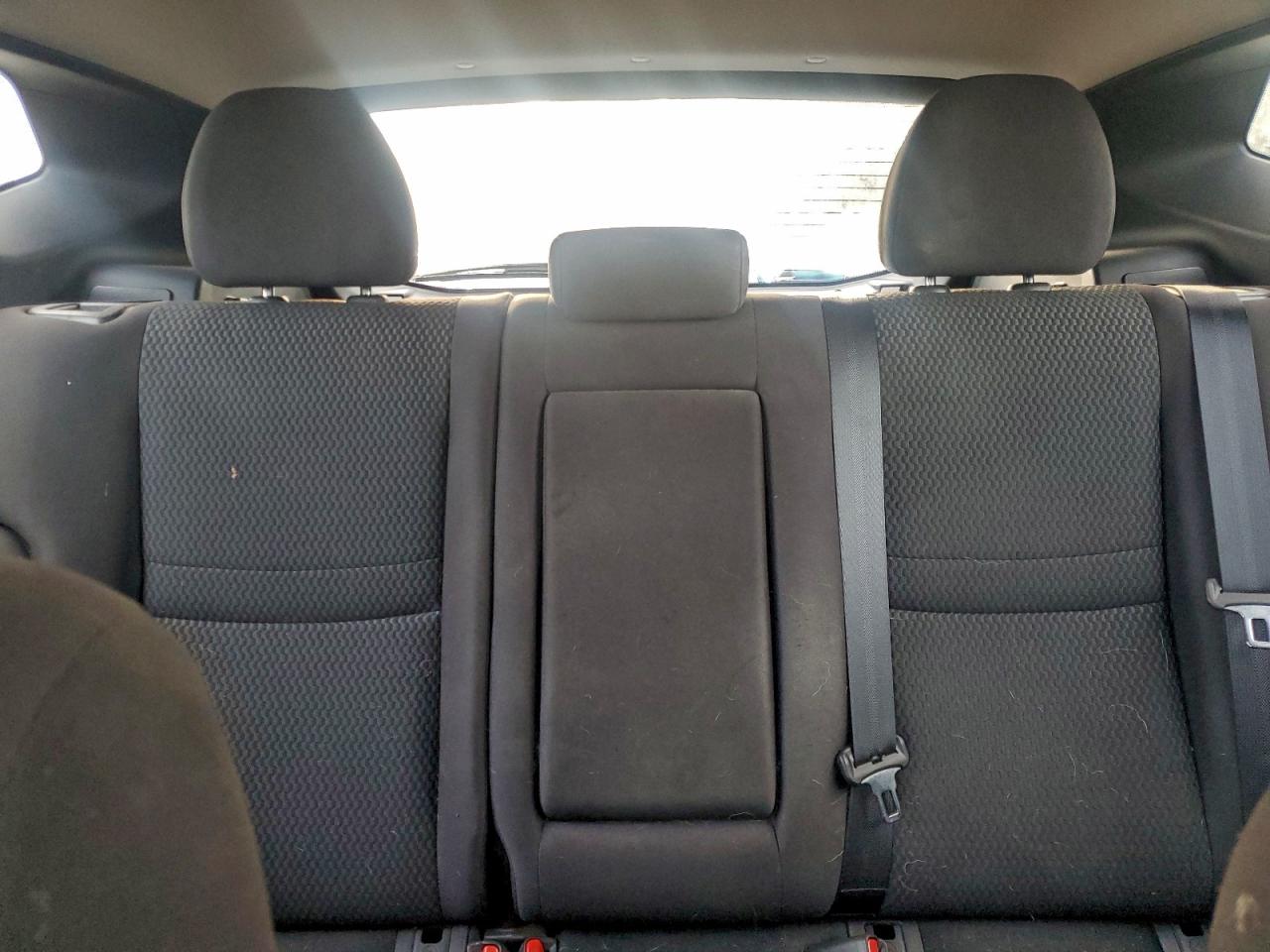 NISSAN ROGUE SPORT S