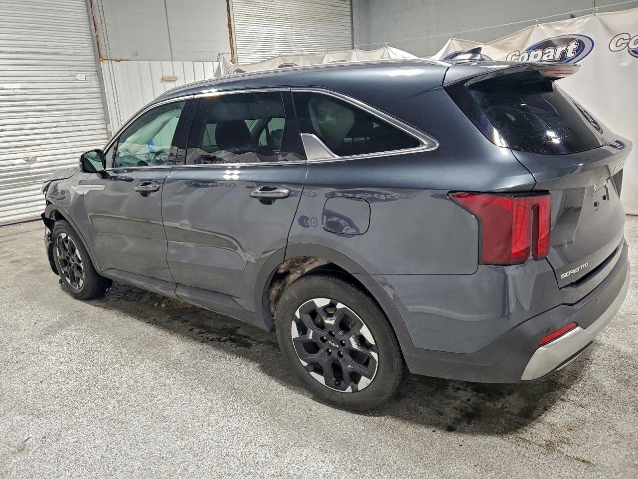 Lot #3310366976 2024 KIA SORENTO S
