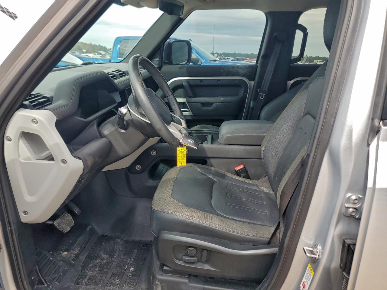 LAND ROVER DEFENDER 110 1ST EDITION