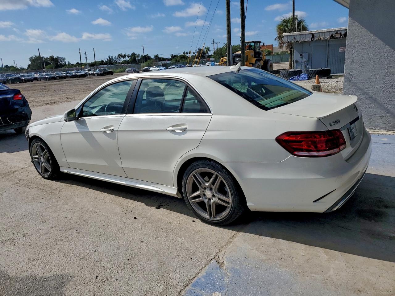 MERCEDES-BENZ E-CLASS 350