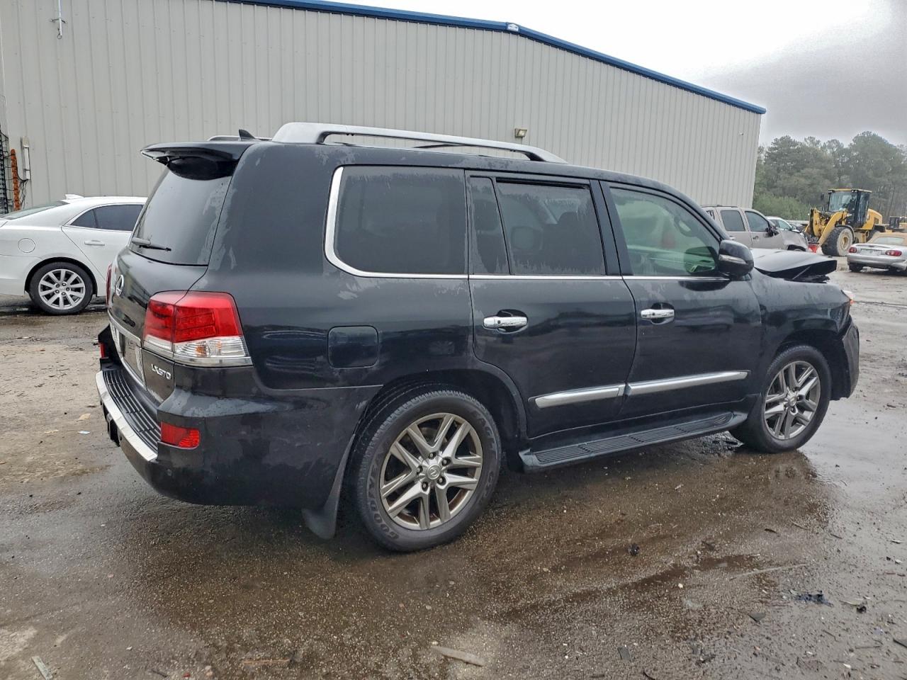 LEXUS LX 570