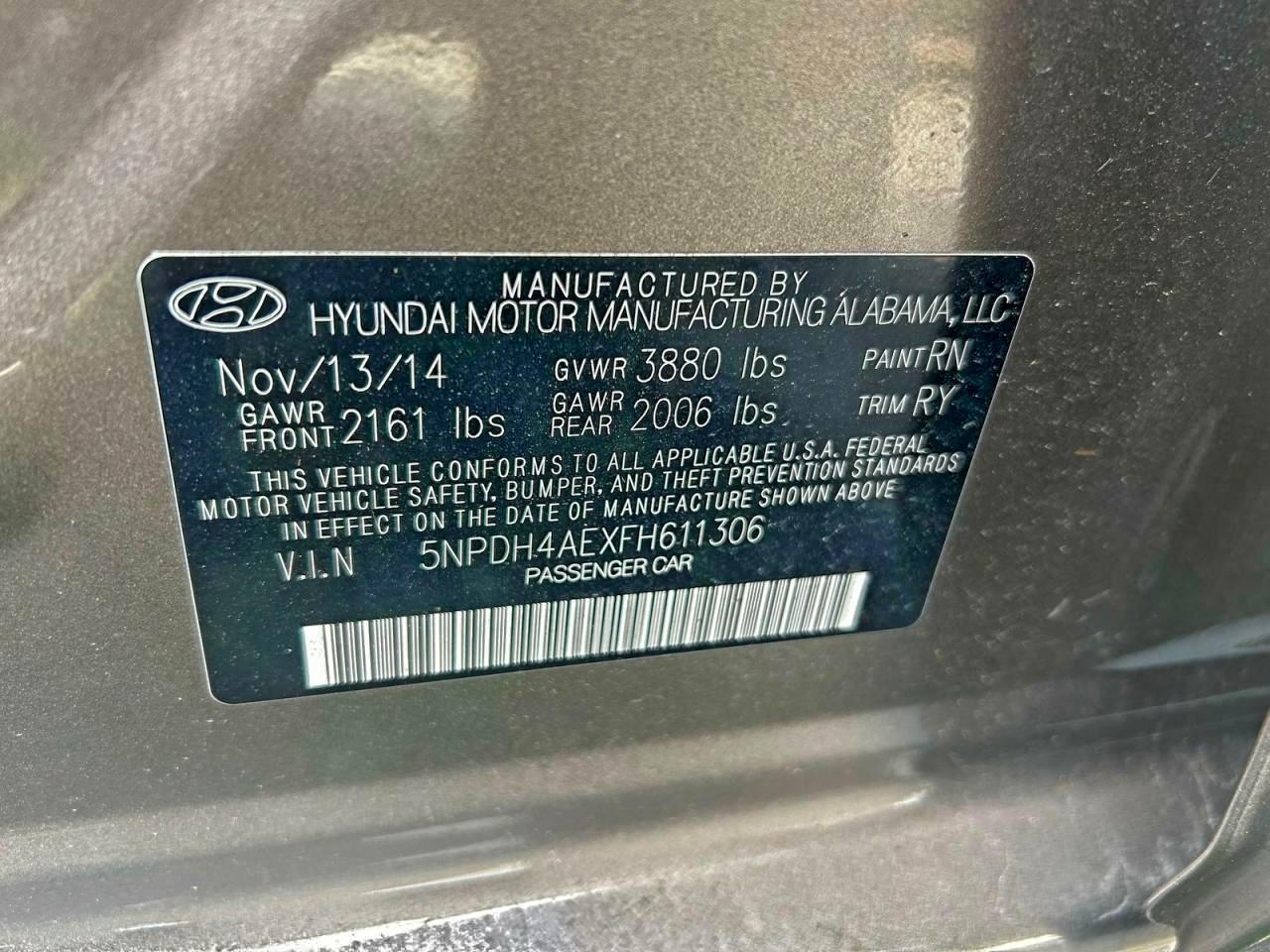Lot #3310409032 2015 HYUNDAI ELANTRA SE