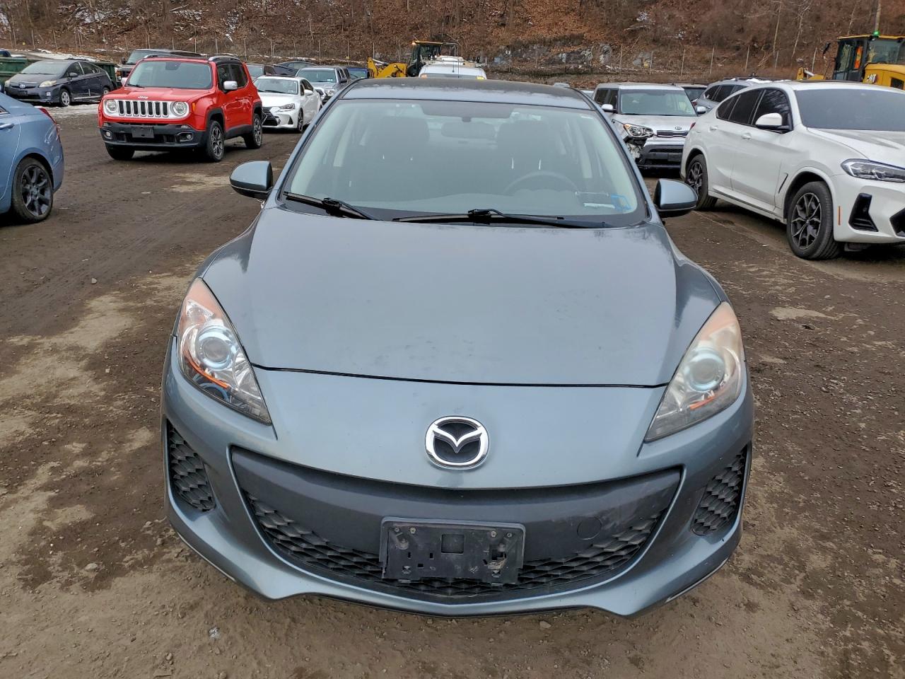 MAZDA 3 I