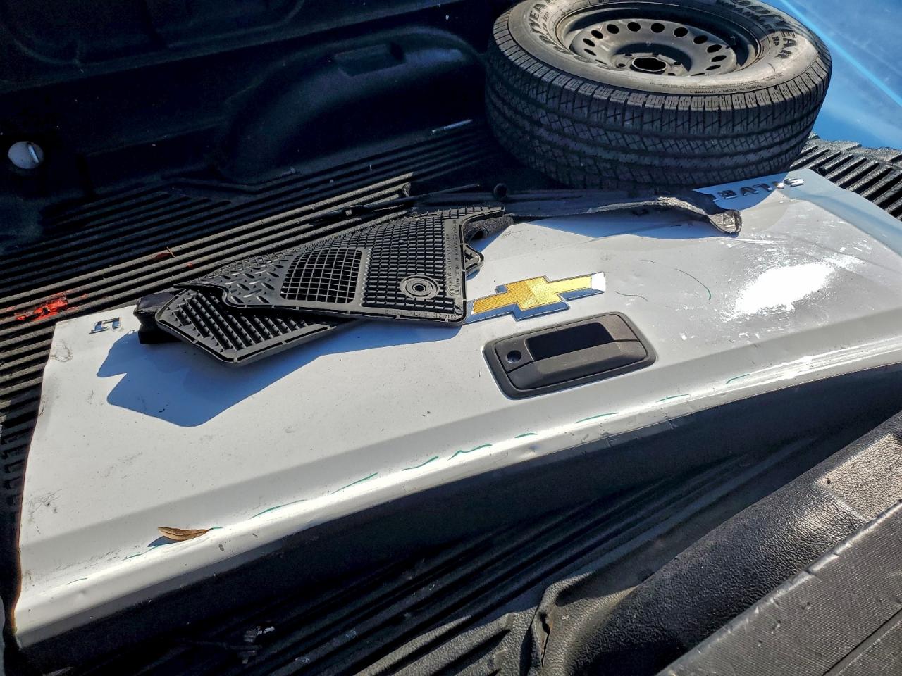 CHEVROLET SILVERADO K1500 LT