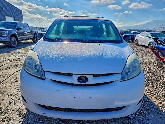 2008 TOYOTA SIENNA CE #3303061790