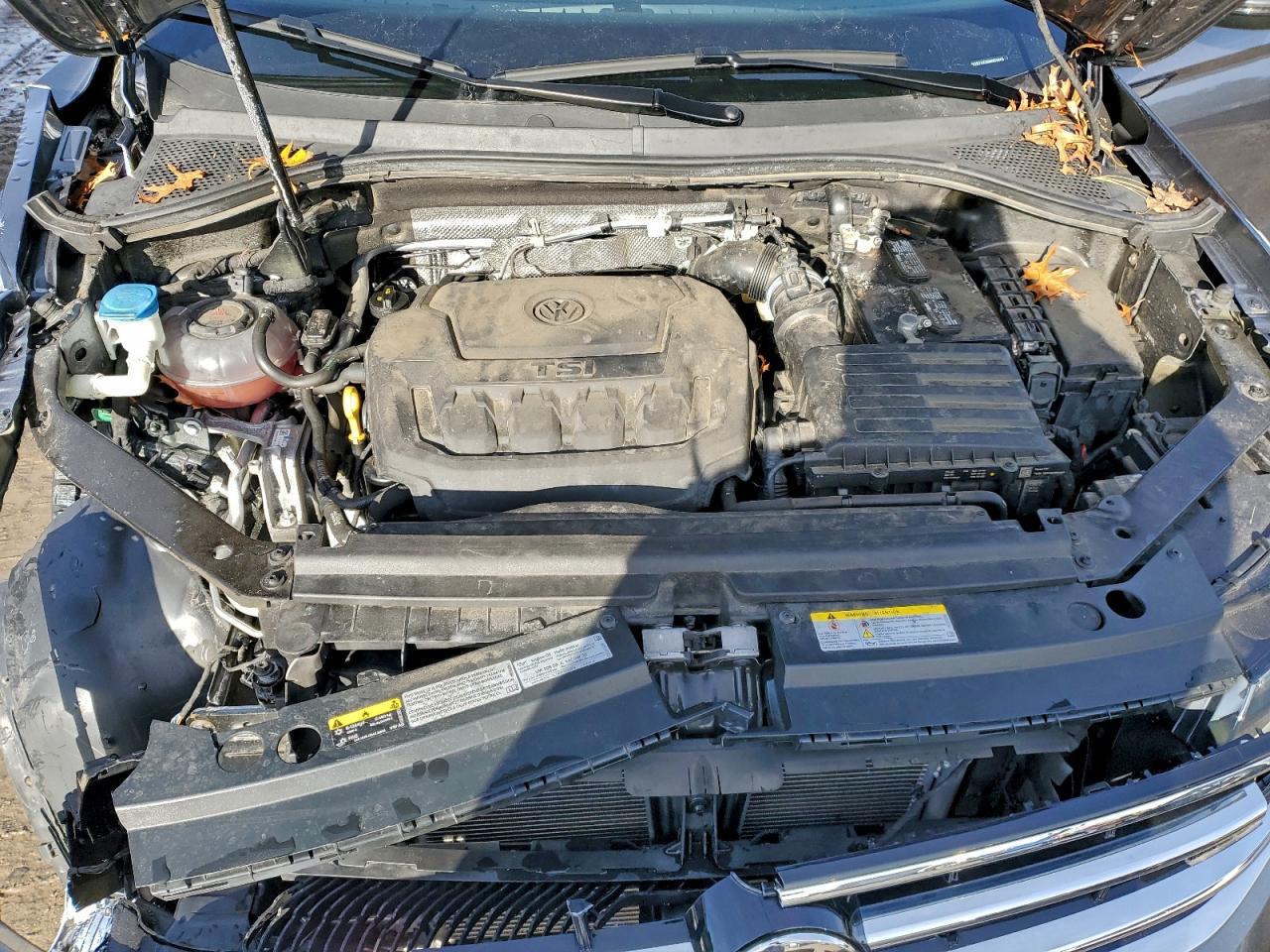 VOLKSWAGEN TIGUAN SE