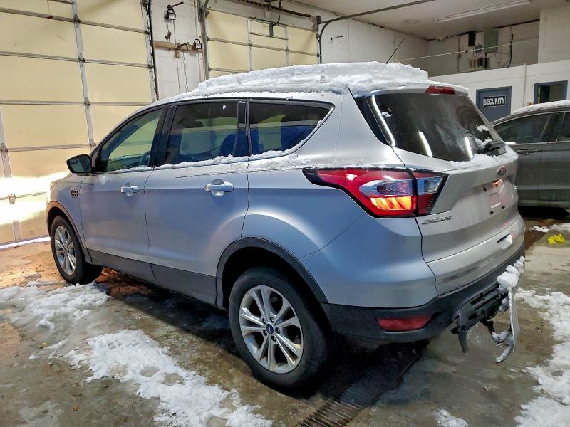 2017 FORD ESCAPE SE #3303789423