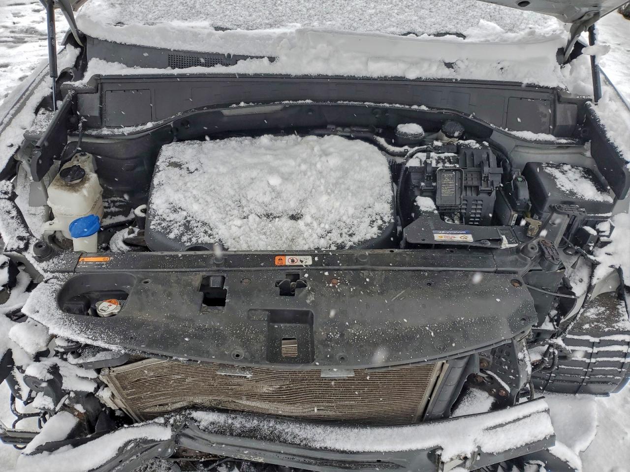 Lot #3310480050 2016 HYUNDAI SANTA FE S