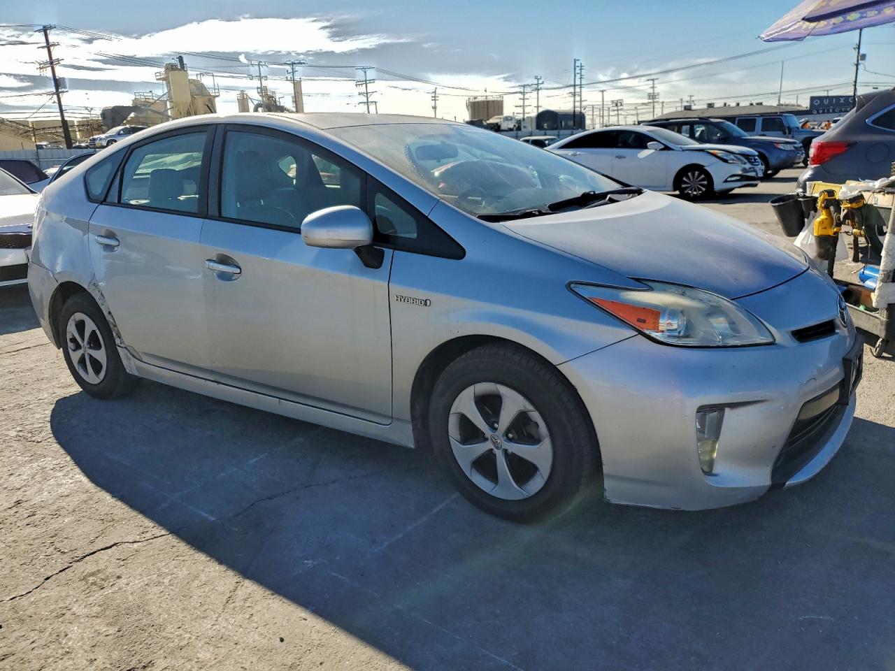 TOYOTA PRIUS