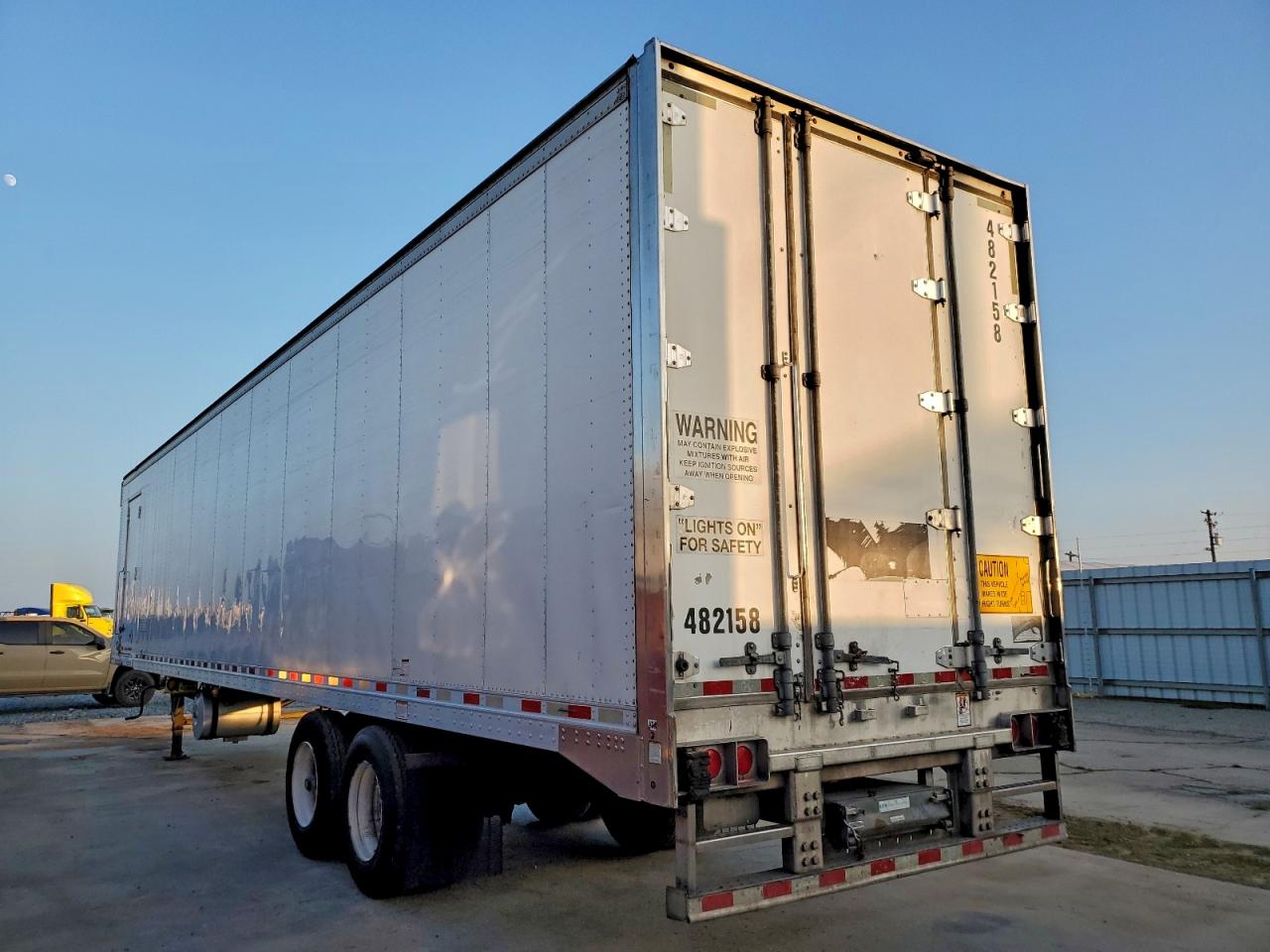 Lot #3308199267 2015 GREAT DANE UNKNOWN