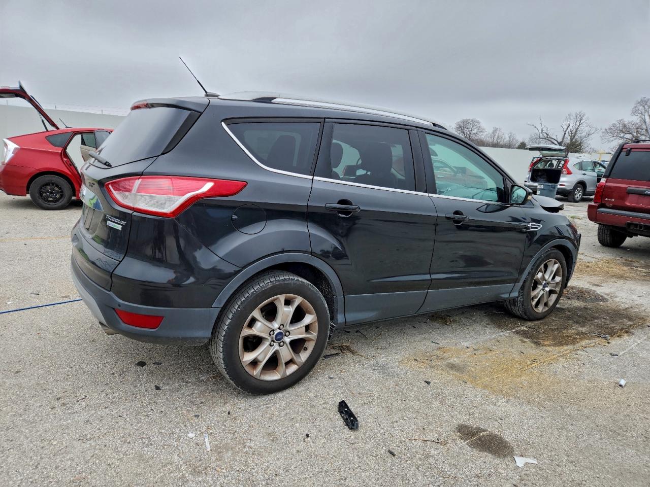 FORD ESCAPE TITANIUM
