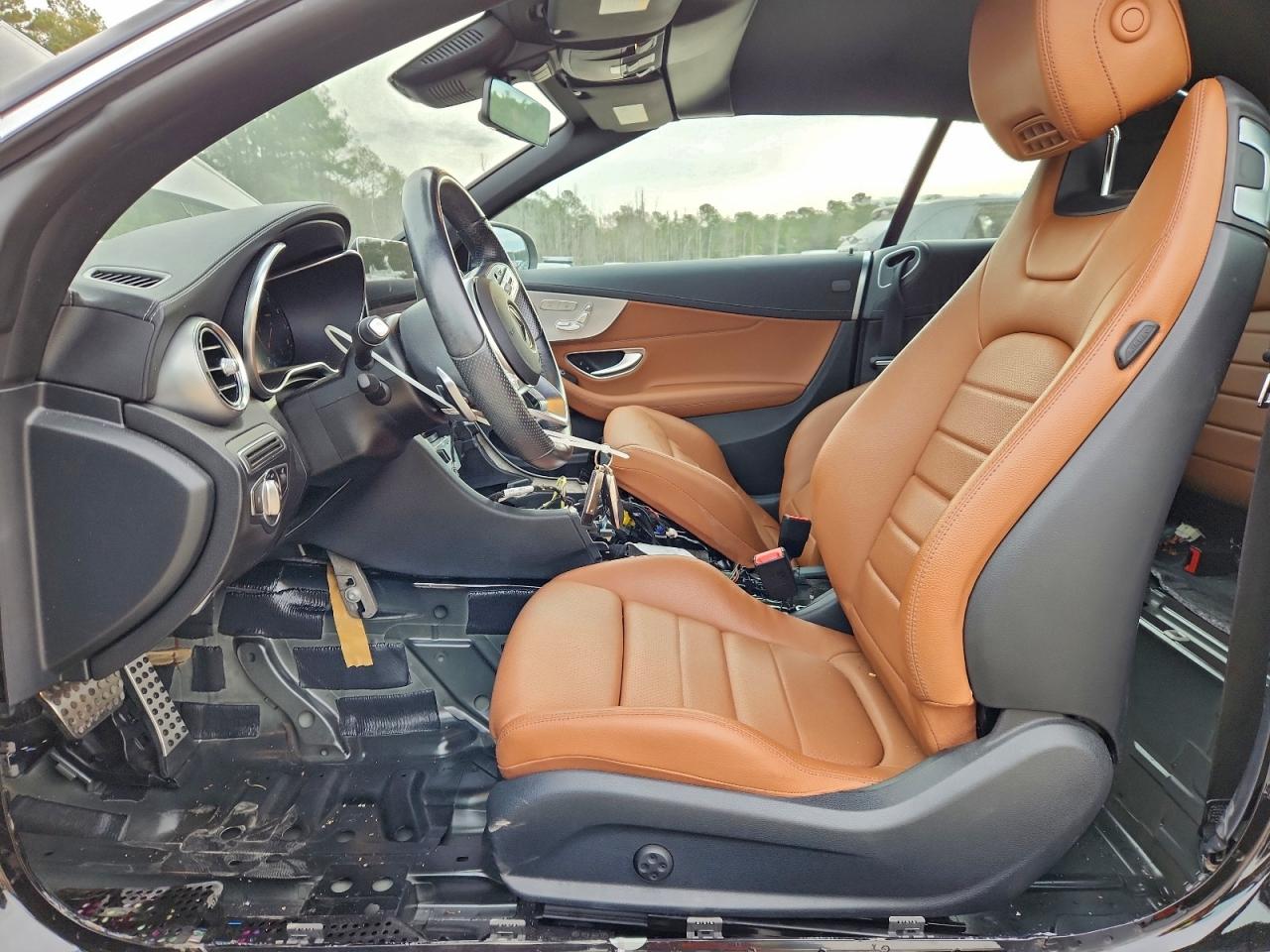 MERCEDES-BENZ C-CLASS 300